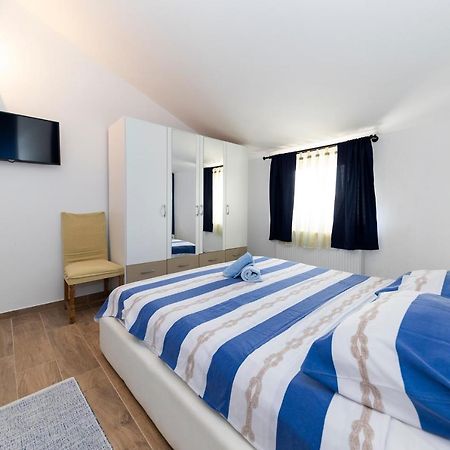 Apartman Lana Biograd Na Moru Εξωτερικό φωτογραφία