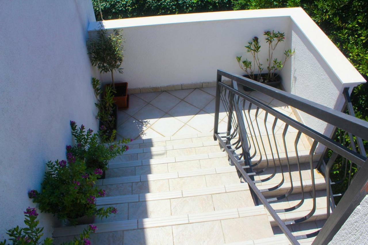 Apartman Lana Biograd Na Moru Εξωτερικό φωτογραφία